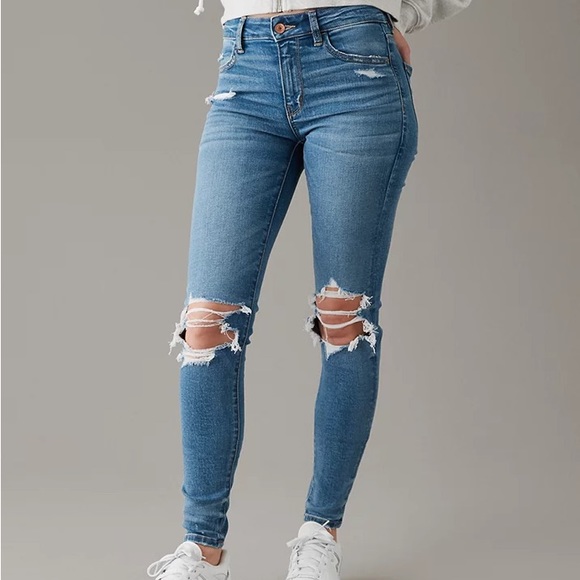 American Eagle Outfitters Denim - American Eagle High-Rise Jegging Size 8 29W